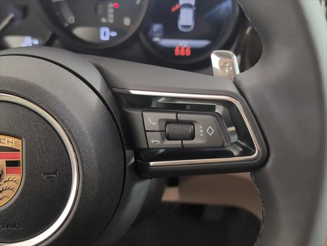 2025 Porsche Macan Macan