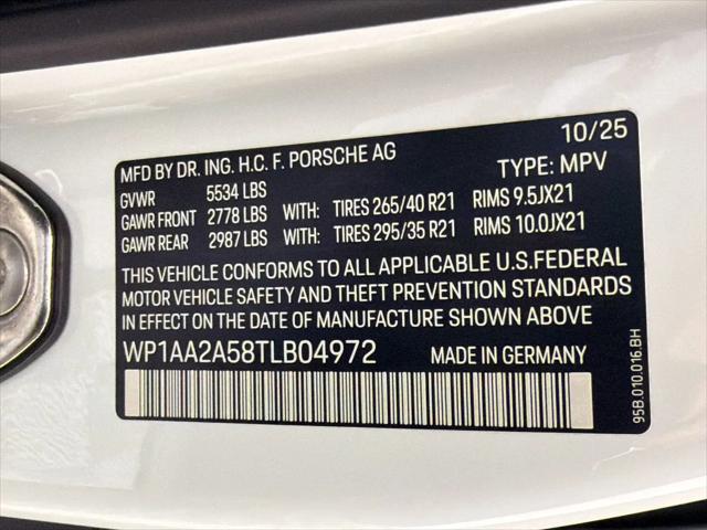 2026 Porsche Macan Macan