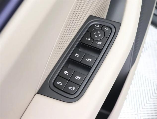 2025 Porsche Macan Electric Macan Electric