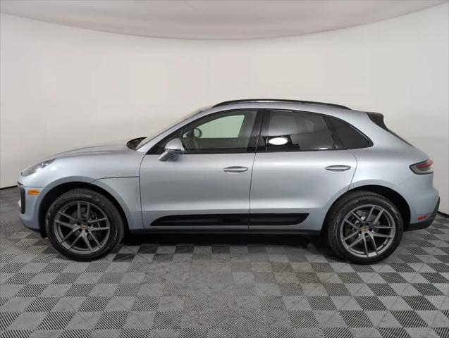 2025 Porsche Macan Macan