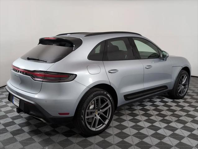 2025 Porsche Macan Macan