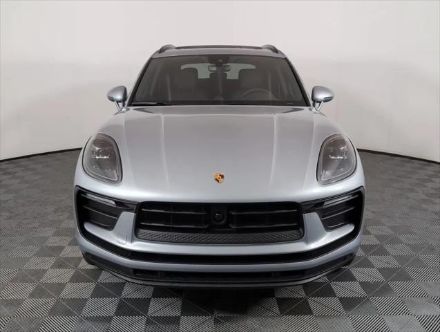 2025 Porsche Macan Macan