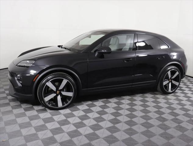 2025 Porsche Macan Electric 4