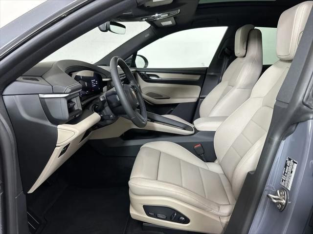 2025 Porsche Macan Electric 4