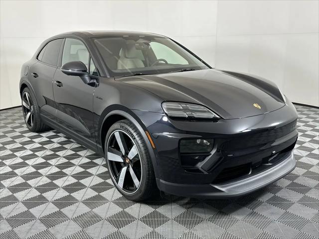 2025 Porsche Macan Electric 4