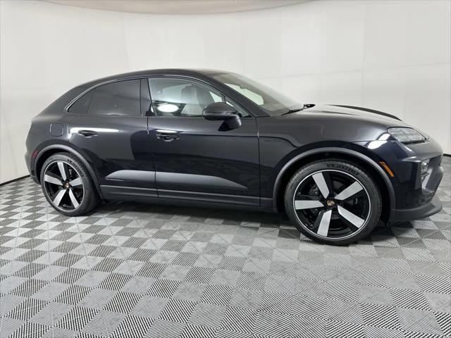 2025 Porsche Macan Electric 4