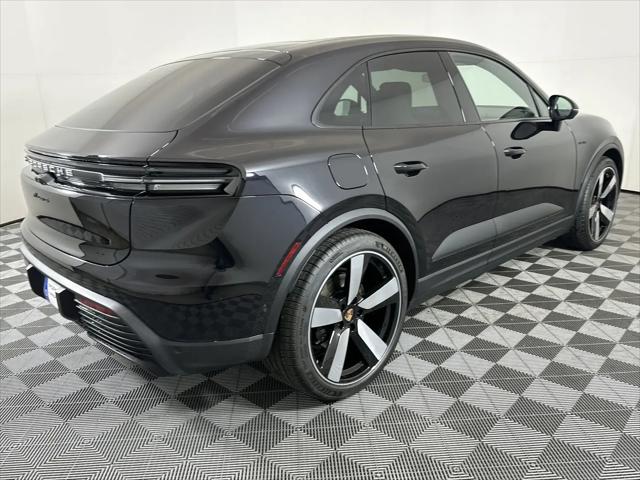 2025 Porsche Macan Electric 4