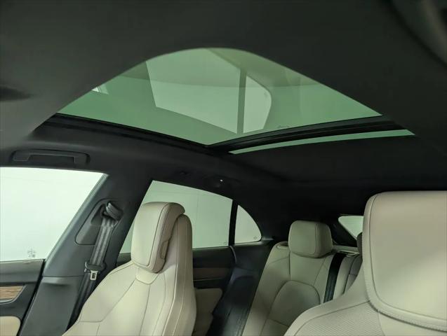 2025 Porsche Macan Electric 4