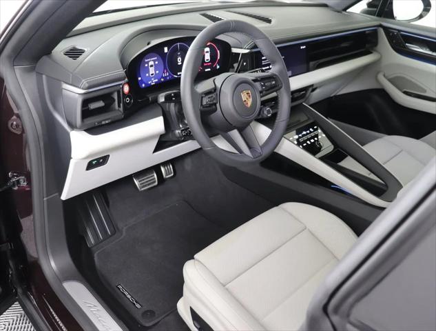 2025 Porsche Macan Electric 4S