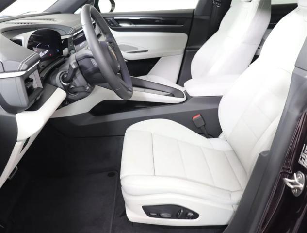 2025 Porsche Macan Electric 4S
