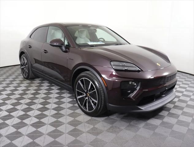 2025 Porsche Macan Electric 4S
