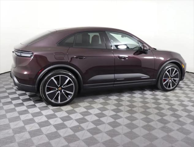 2025 Porsche Macan Electric 4S