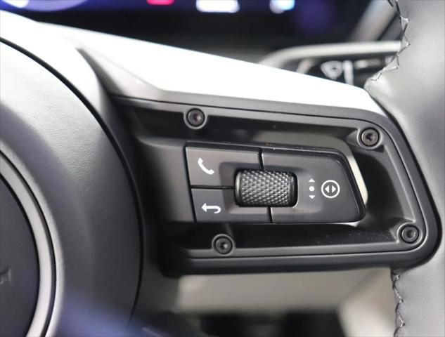 2025 Porsche Macan Electric 4S