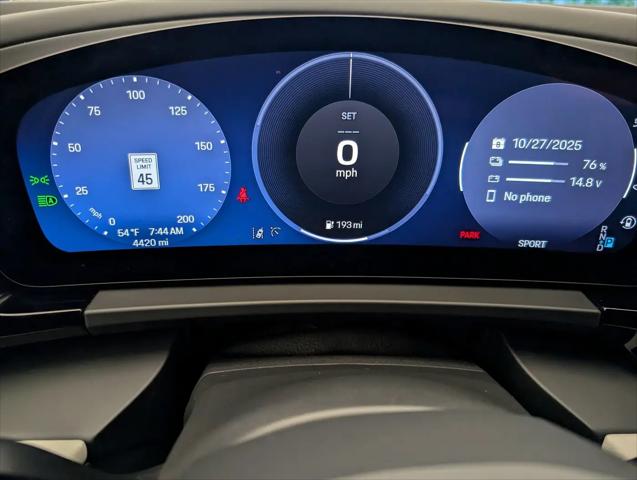2025 Porsche Macan Electric 4S