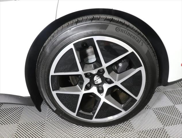 2025 Porsche Taycan Taycan