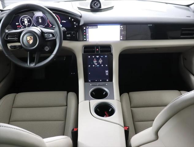 2025 Porsche Taycan Taycan