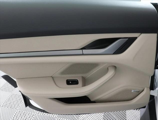 2025 Porsche Taycan Taycan