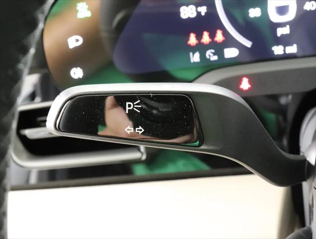 2025 Porsche Taycan Taycan