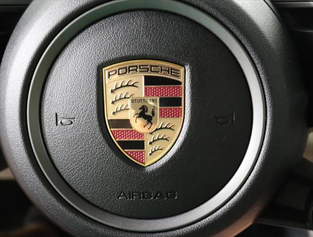 2025 Porsche Taycan Taycan