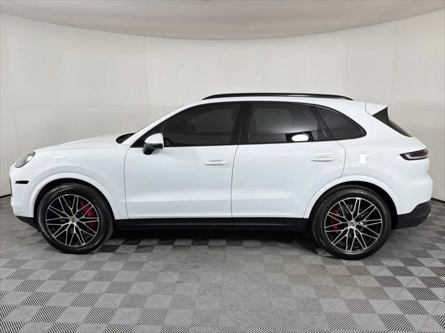 2024 Porsche Cayenne S