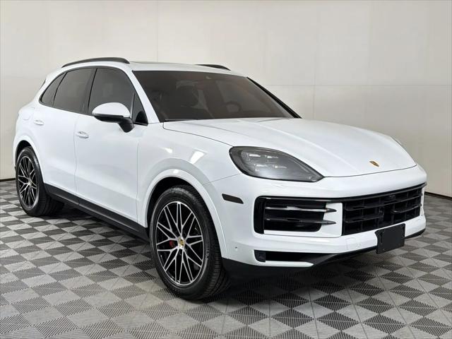 2024 Porsche Cayenne S