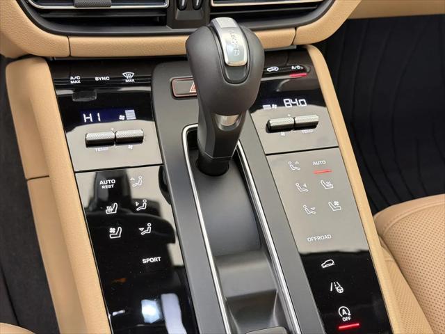 2025 Porsche Macan Macan