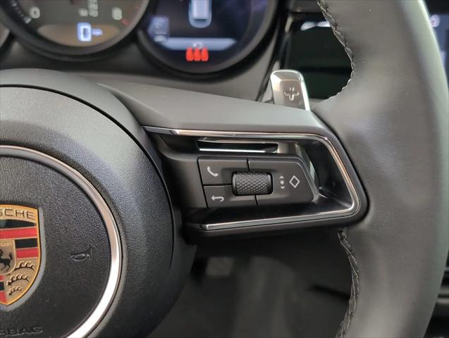 2025 Porsche Macan Macan