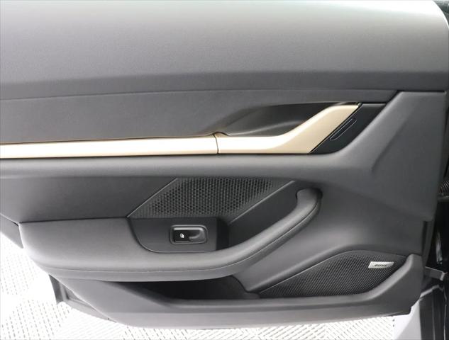 2025 Porsche Taycan 4S