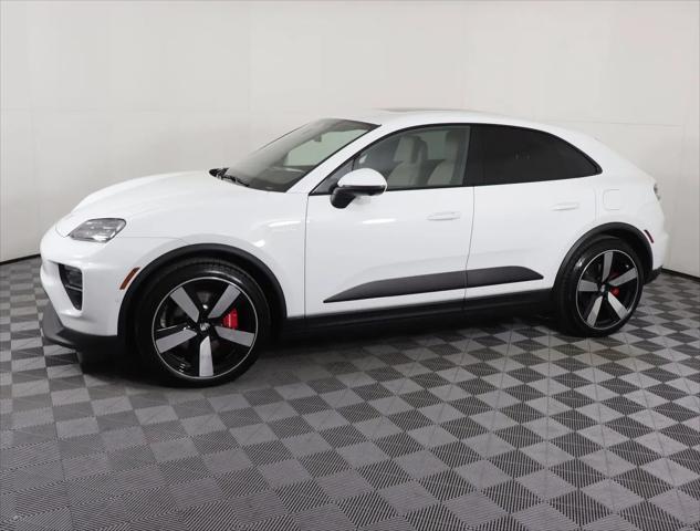 2025 Porsche Macan Electric 4S