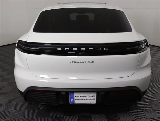 2025 Porsche Macan Electric 4S