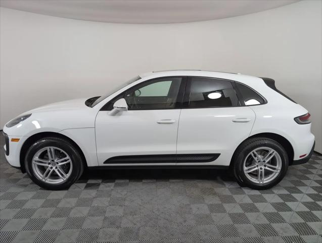 2025 Porsche Macan Macan