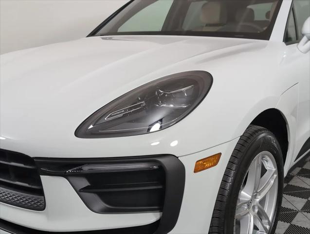 2025 Porsche Macan Macan
