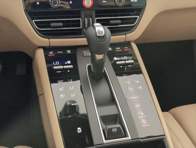 2025 Porsche Macan Macan