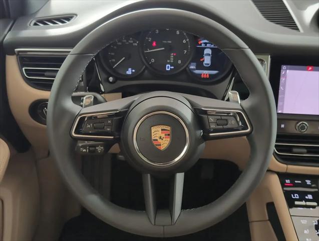 2025 Porsche Macan Macan