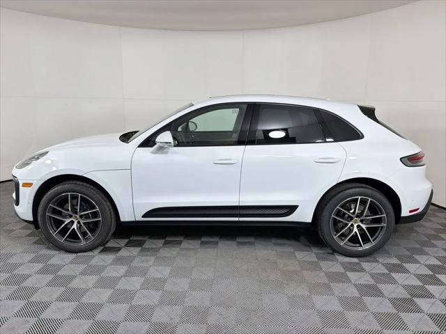 2026 Porsche Macan Macan