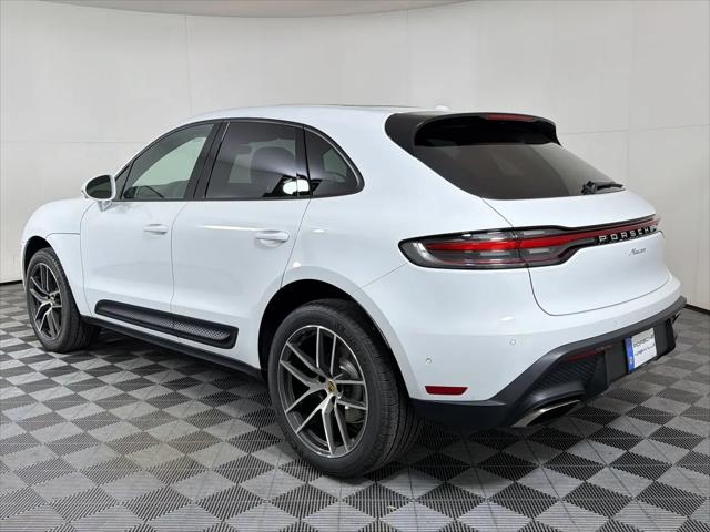 2026 Porsche Macan Macan