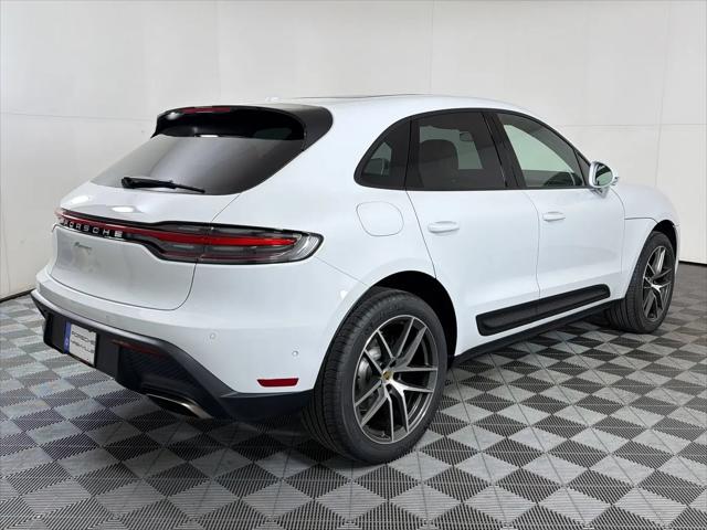 2026 Porsche Macan Macan
