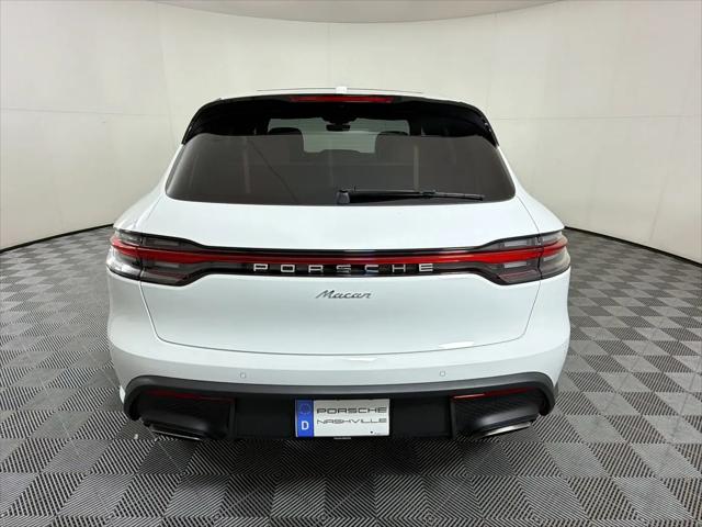 2026 Porsche Macan Macan