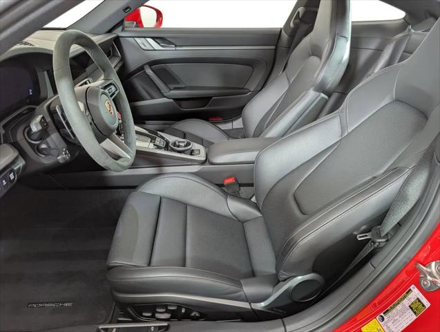 2025 Porsche 911 Carrera S
