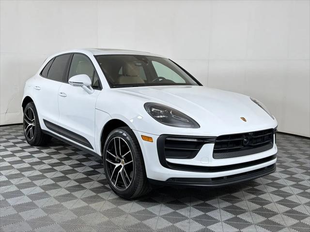 2024 Porsche Macan Macan