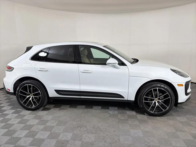 2024 Porsche Macan Macan