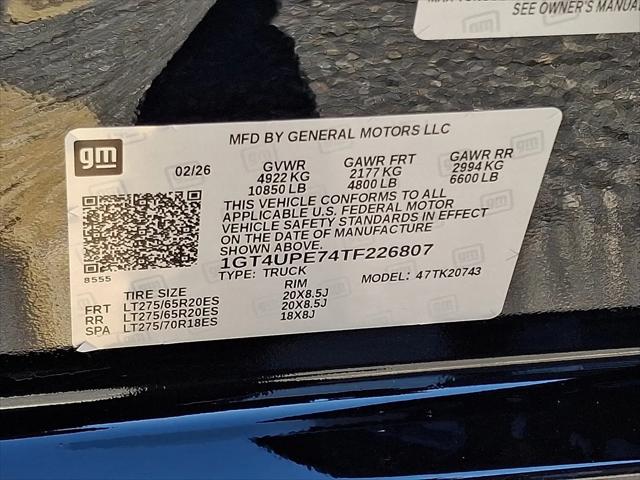 2026 GMC Sierra 2500HD Crew Cab, Standard Bed, AT4, 4WD