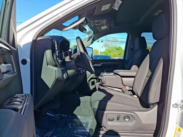 2026 GMC Sierra 2500HD Double Cab, Standard Bed, SLE, RWD