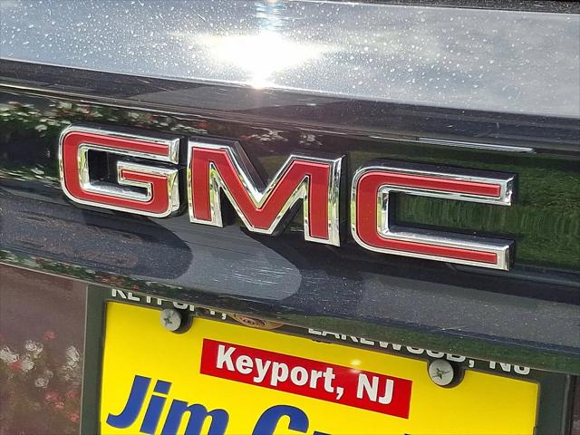 2026 GMC Acadia Elevation AWD