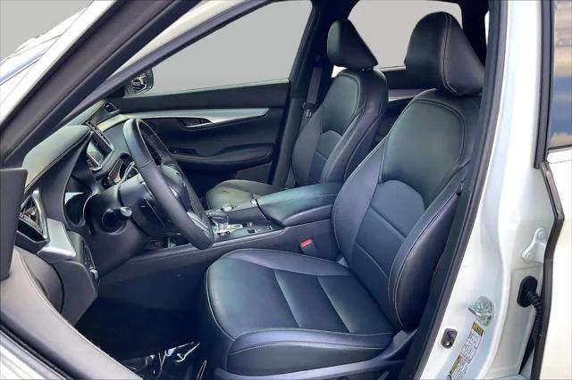 2021 INFINITI QX50 LUXE