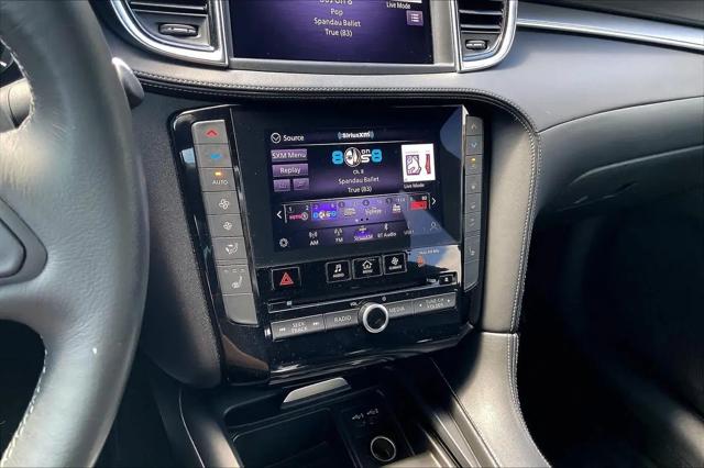 2021 INFINITI QX50 LUXE