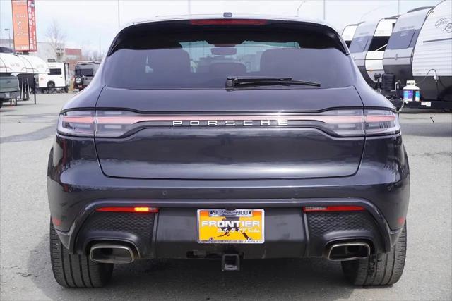 2022 Porsche Macan Macan