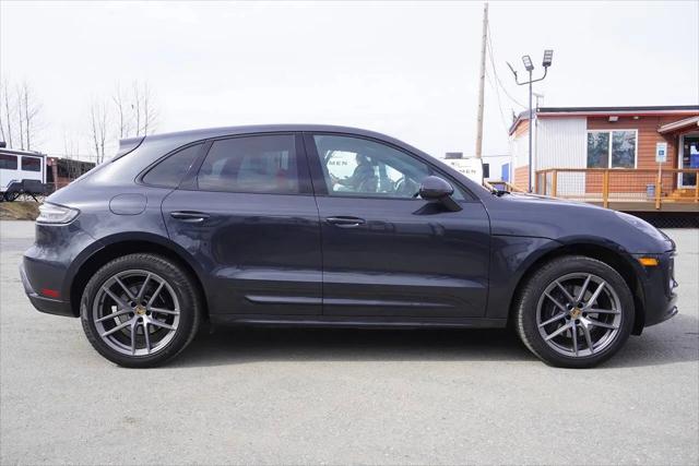 2022 Porsche Macan Macan