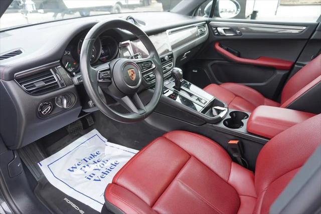 2022 Porsche Macan Macan