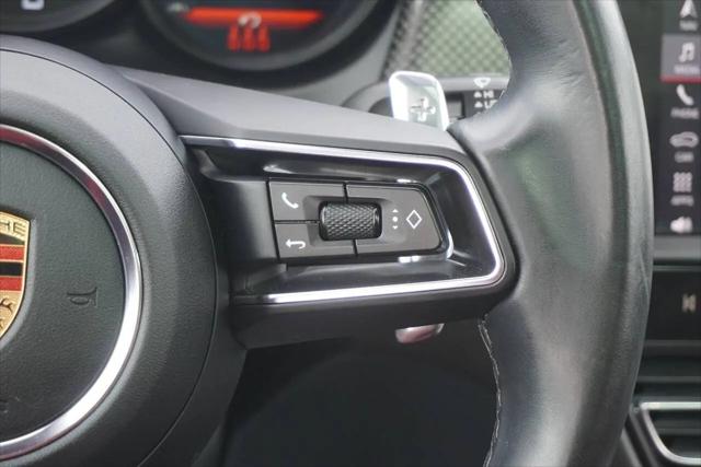 2022 Porsche Macan Macan